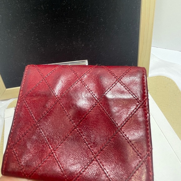 Chanel Quilted Flap card/ coin holder in Red Lambskin leather, intact sticker. - Picture 14 of 14